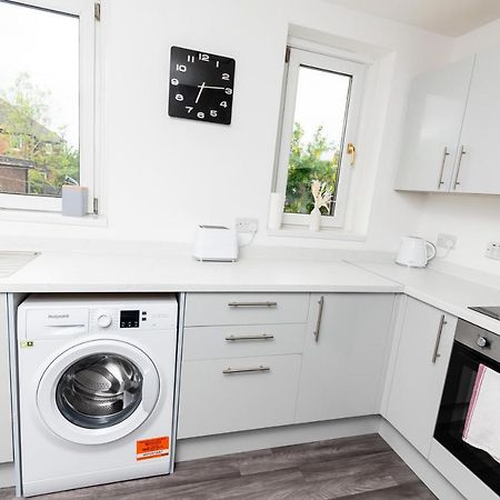 Greenbourne - 4 Bedrooms Sleeps 8 Free Parking Gateshead Εξωτερικό φωτογραφία