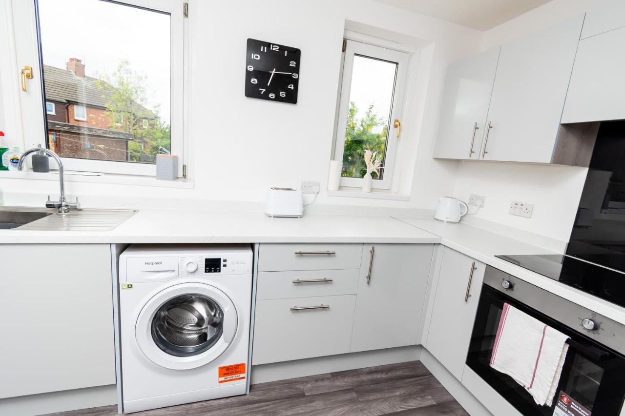 Greenbourne - 4 Bedrooms Sleeps 8 Free Parking Gateshead Εξωτερικό φωτογραφία