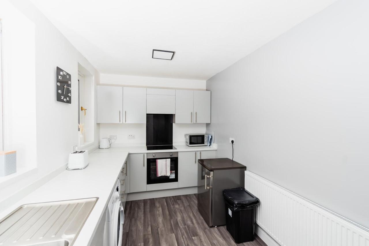 Greenbourne - 4 Bedrooms Sleeps 8 Free Parking Gateshead Εξωτερικό φωτογραφία