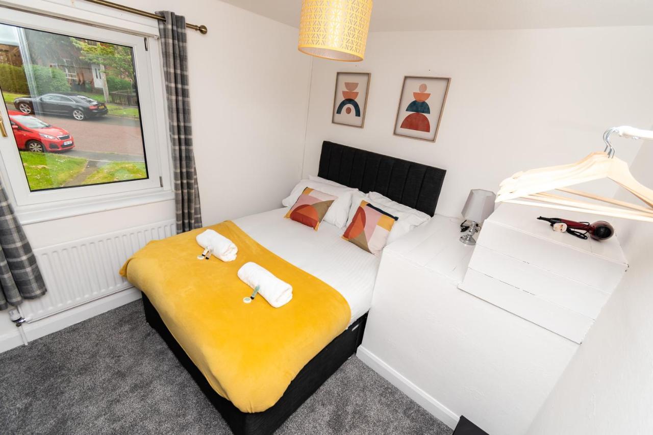 Greenbourne - 4 Bedrooms Sleeps 8 Free Parking Gateshead Εξωτερικό φωτογραφία